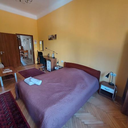 Cute Apartment Close To The Center Budapest Exteriör bild